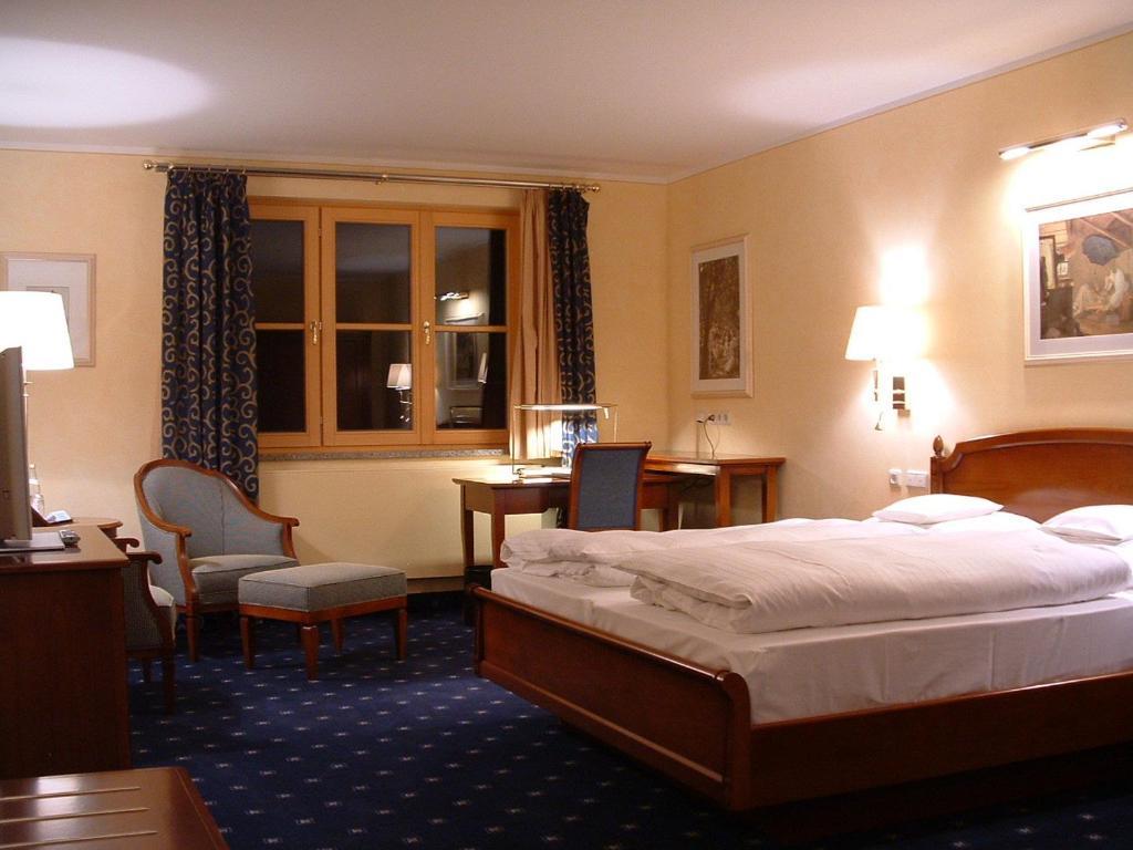 Altstadthotel Braeuwirt Weiden in der Oberpfalz Quarto foto